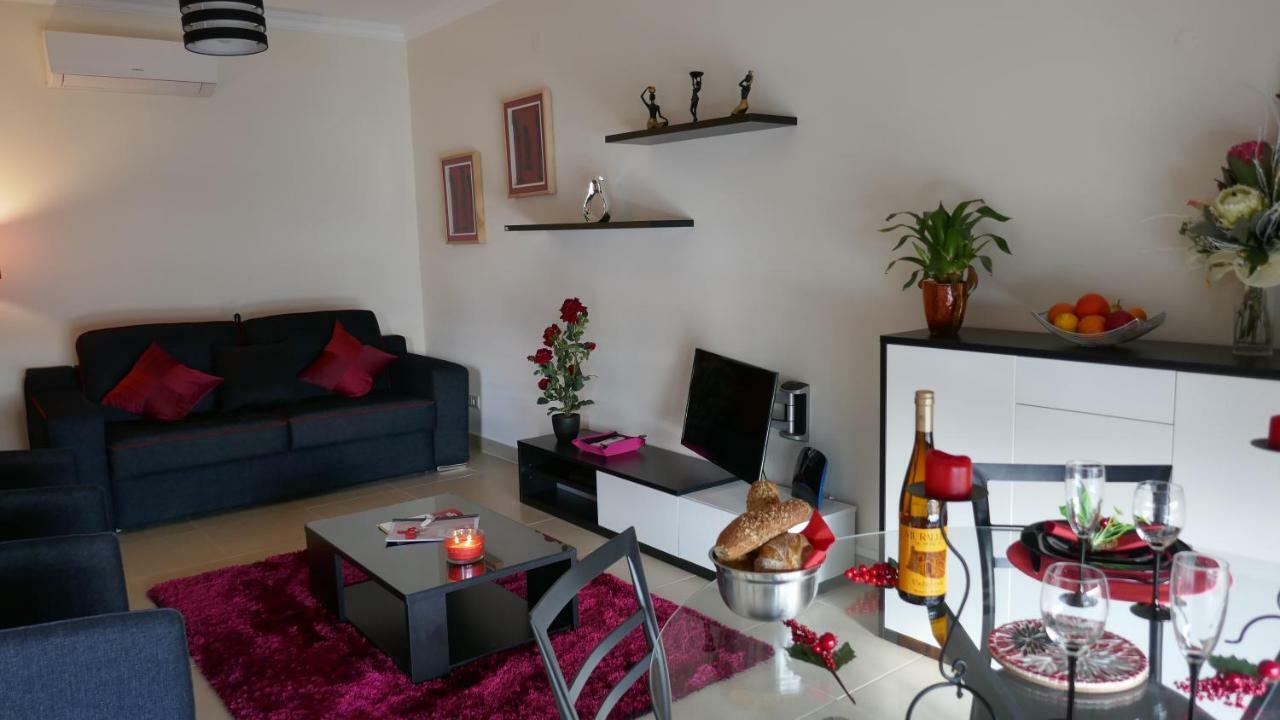 Casa R&B Lägenhet Lagos Exteriör bild